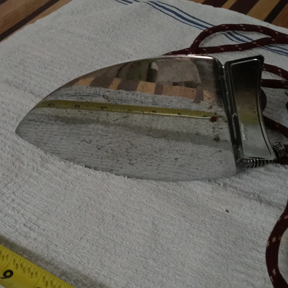 Vintage Durabilt travel iron